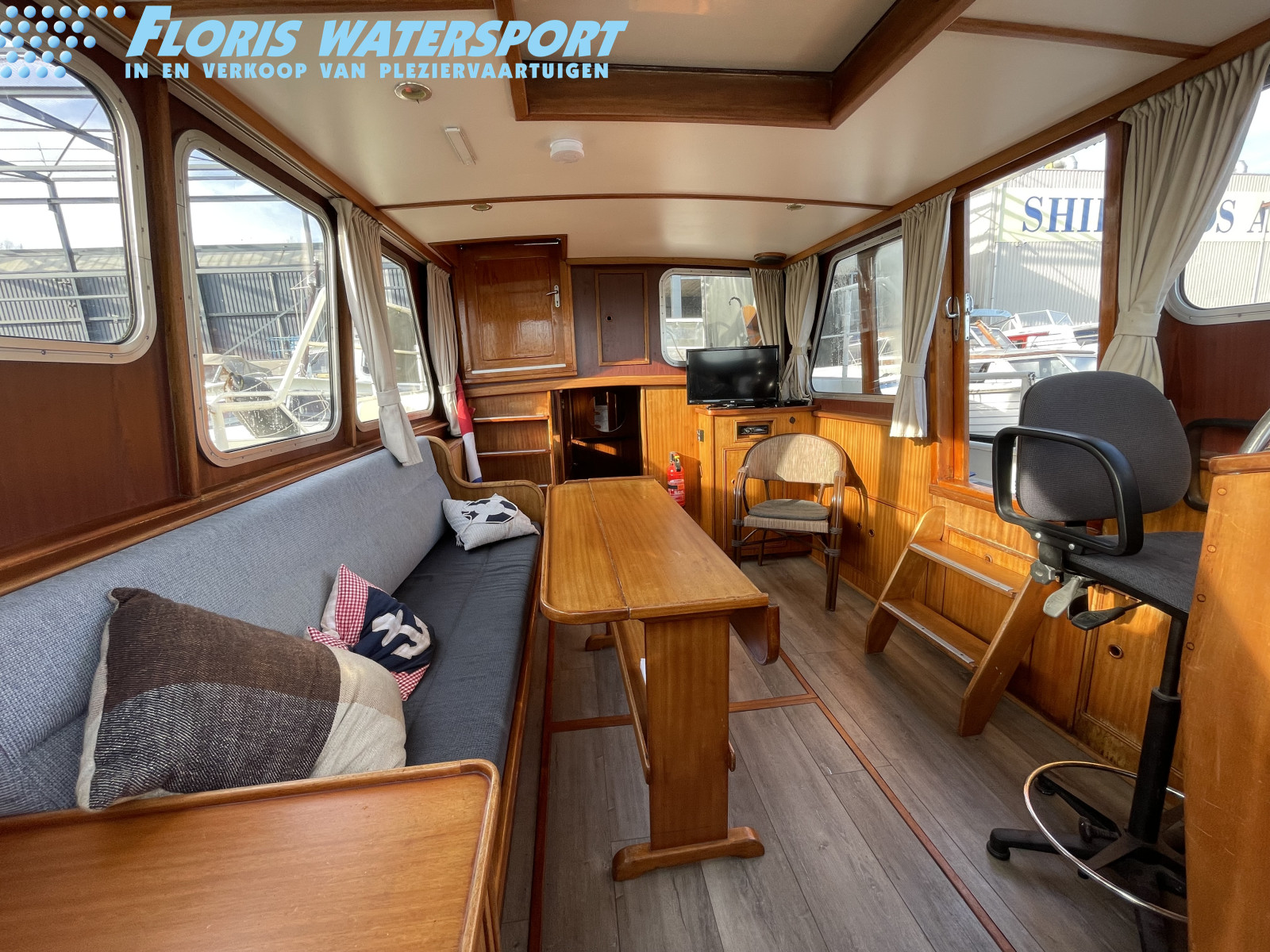 foto: 8 Blauwe Hand kruiser 1140 GSAK