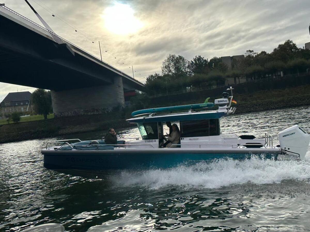 foto: 6 Axopar 28 Cabin 