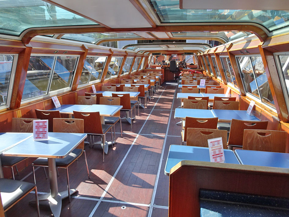 foto: 12 Amsterdamse Grachten rondvaartboot 21.80 21.80