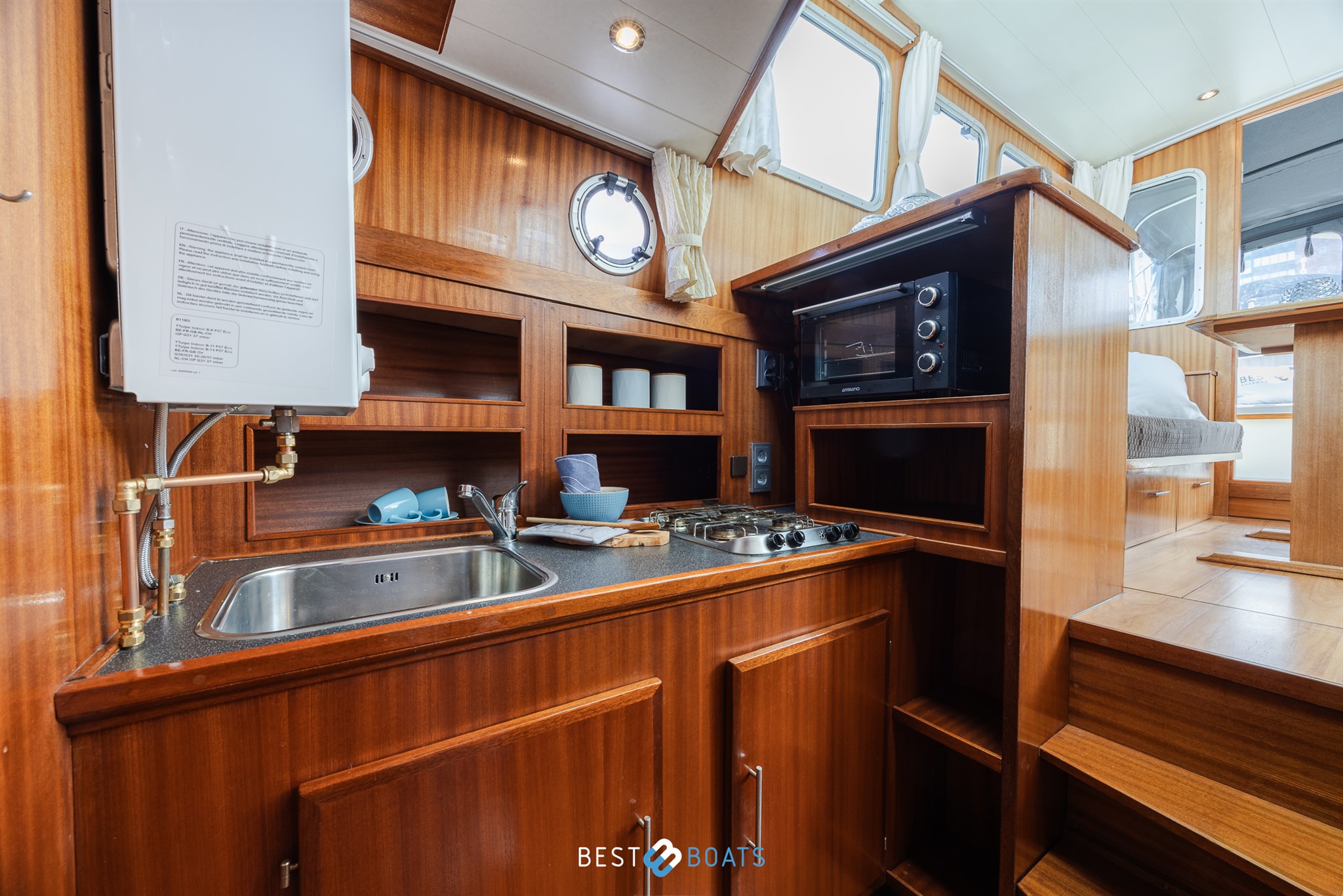 foto: 13 Vripack Yachting 965 OK