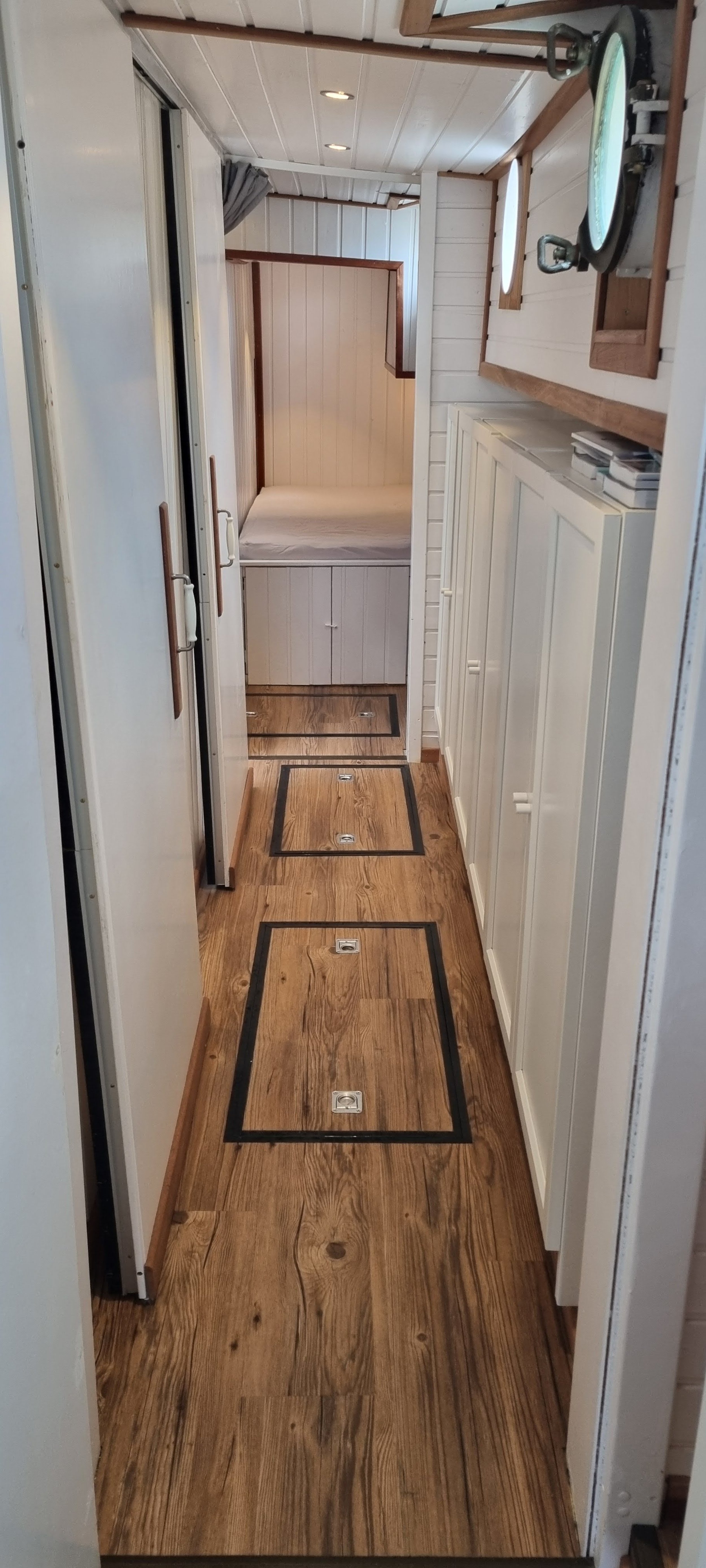 foto: 32 Tjalk 17.95