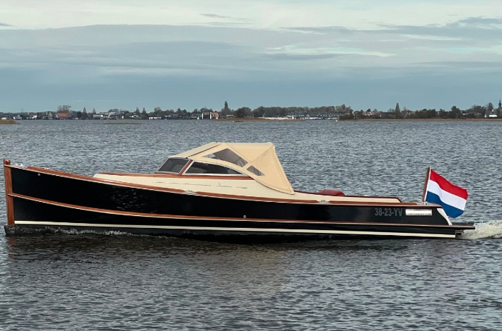 Brandaris Barkas  900 Suite