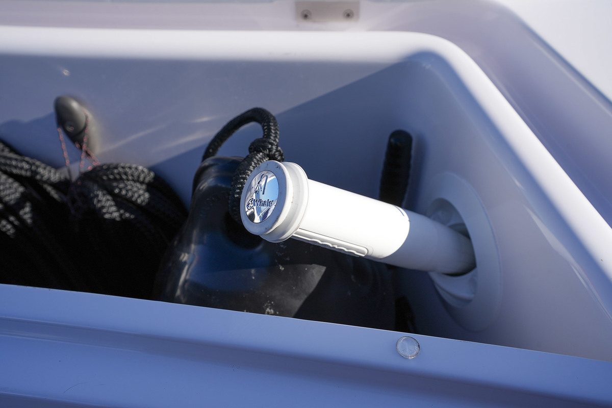 foto: 35 Axopar  37 XC Cross Cabin Mediterrana Edition