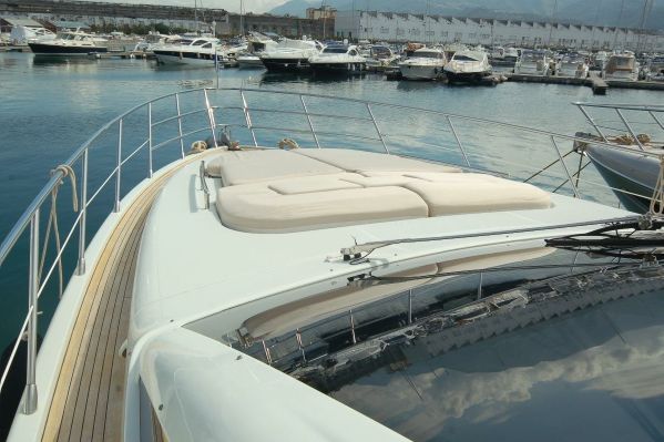 foto: 15 Azimut 68 S