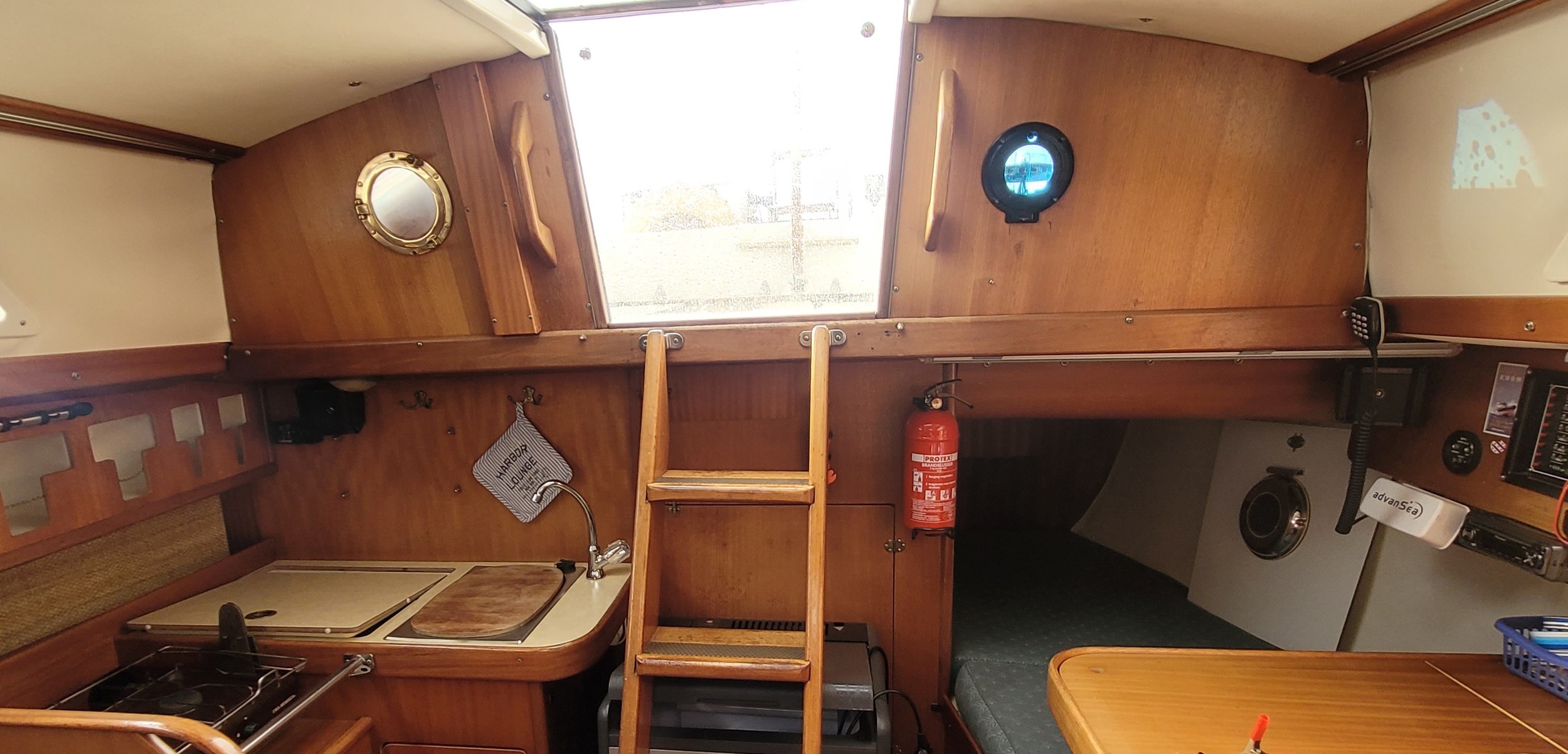 foto: 17 Bavaria 890