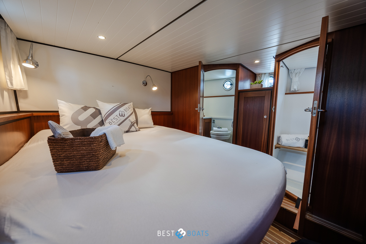 foto: 14 Linssen Classic Sturdy 32 AC