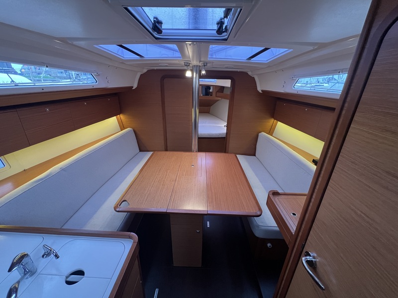 foto: 9 Dufour 360 GL