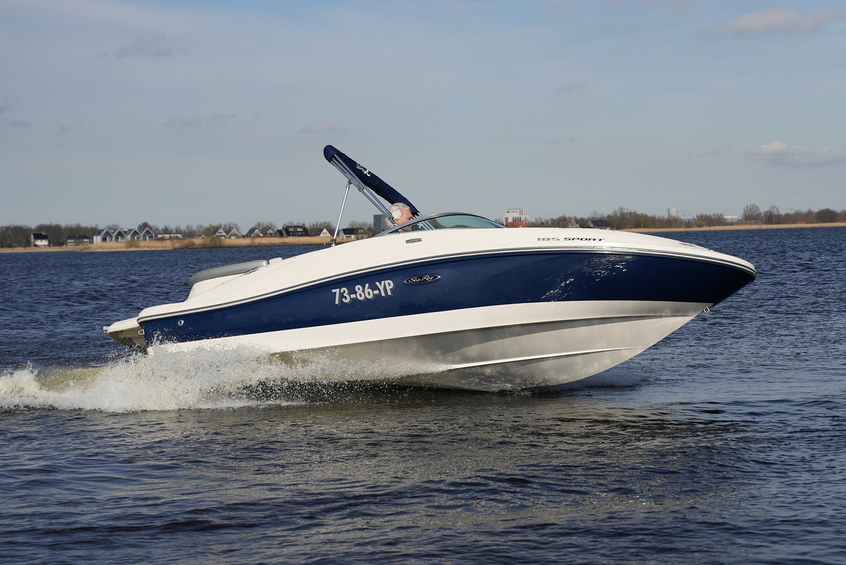 foto: 12 Sea Ray 185 Sport