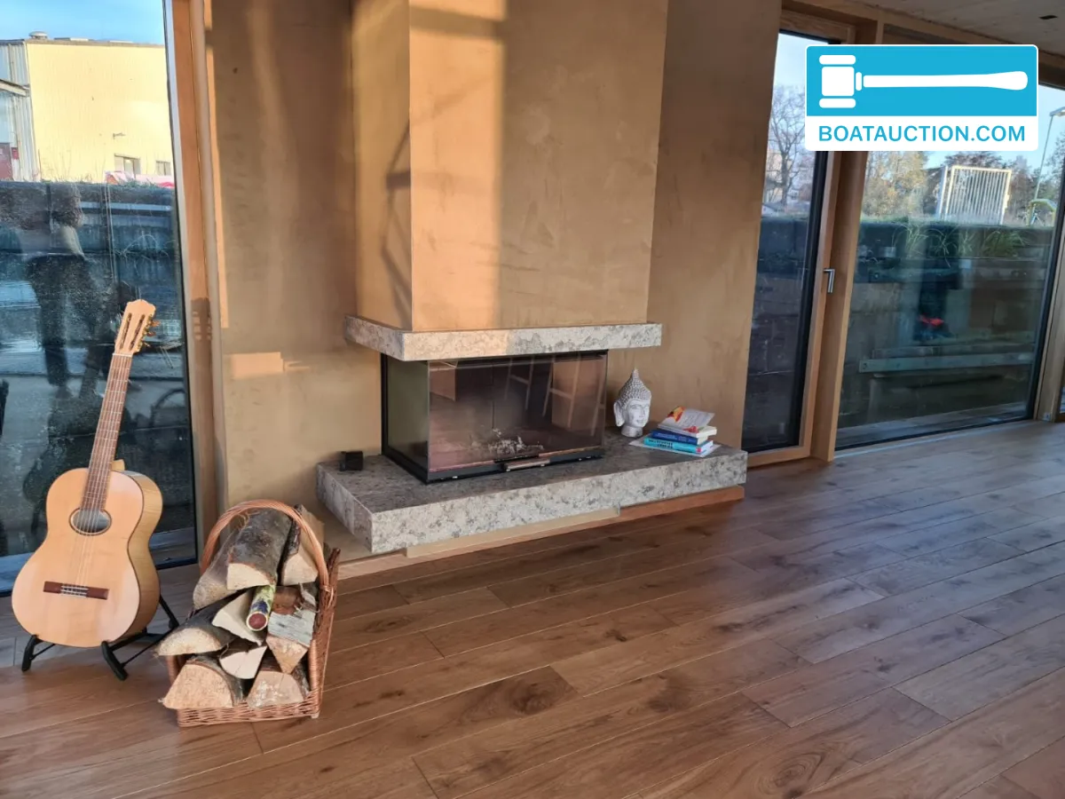 foto: 18 WSM Hausboot