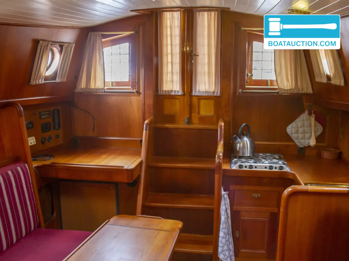 foto: 6 Zeeschouw Platbodem