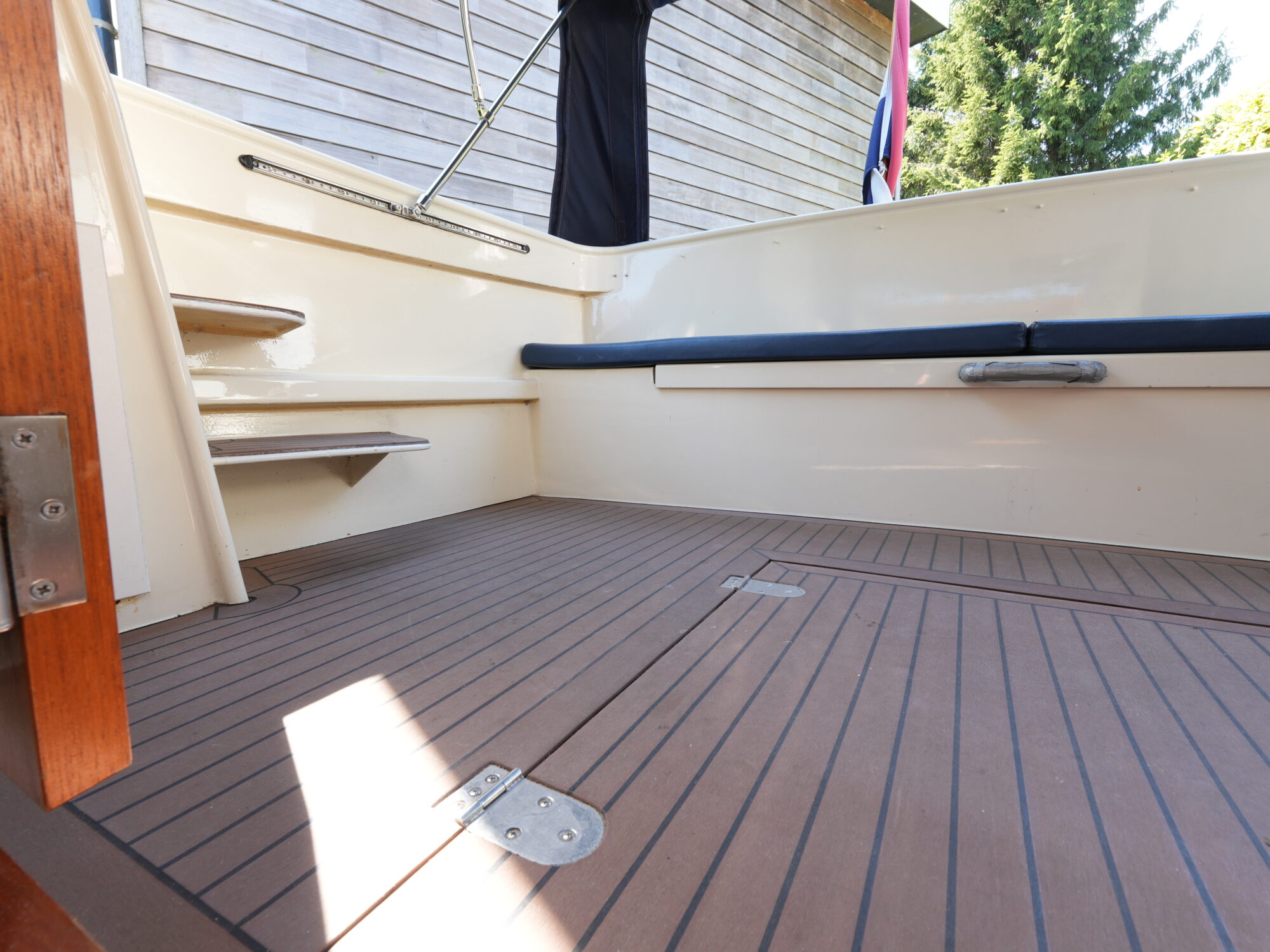 foto: 14 Jetten Jetten Bully 800