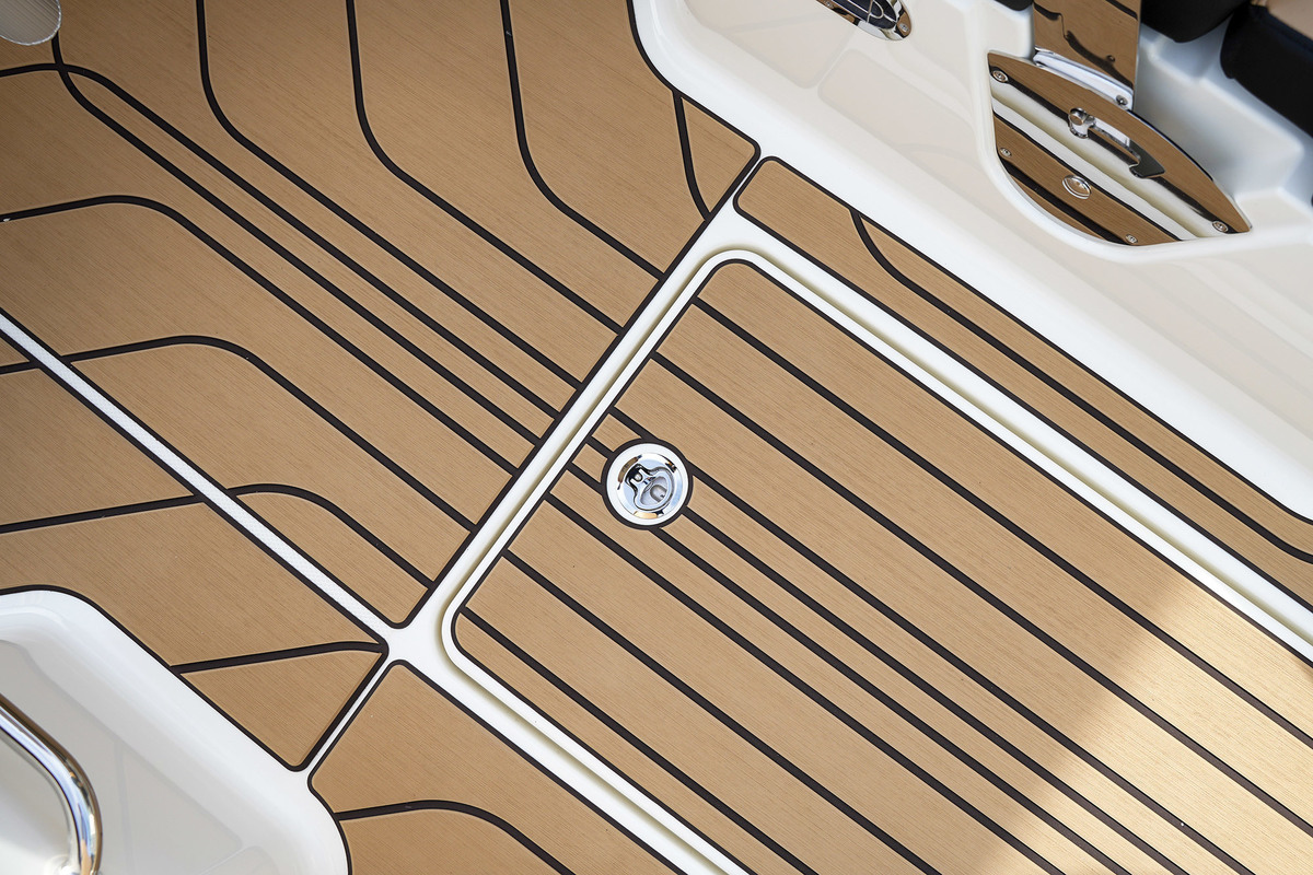 foto: 17 Sea Ray SPX 210