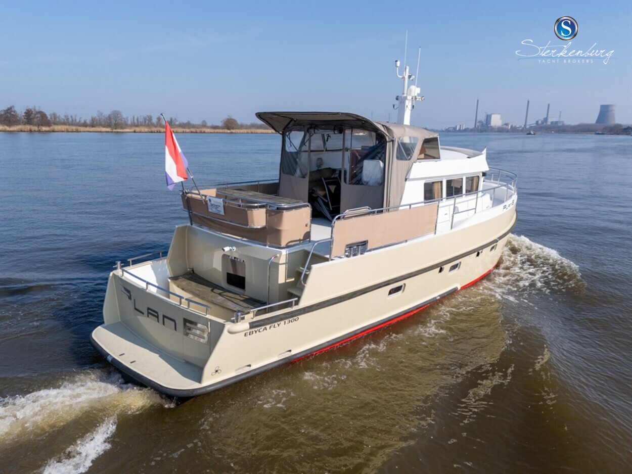 foto: 29 Ebyca Trawler 1300