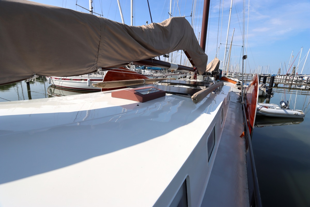 foto: 19 Tjalk Woonboot 