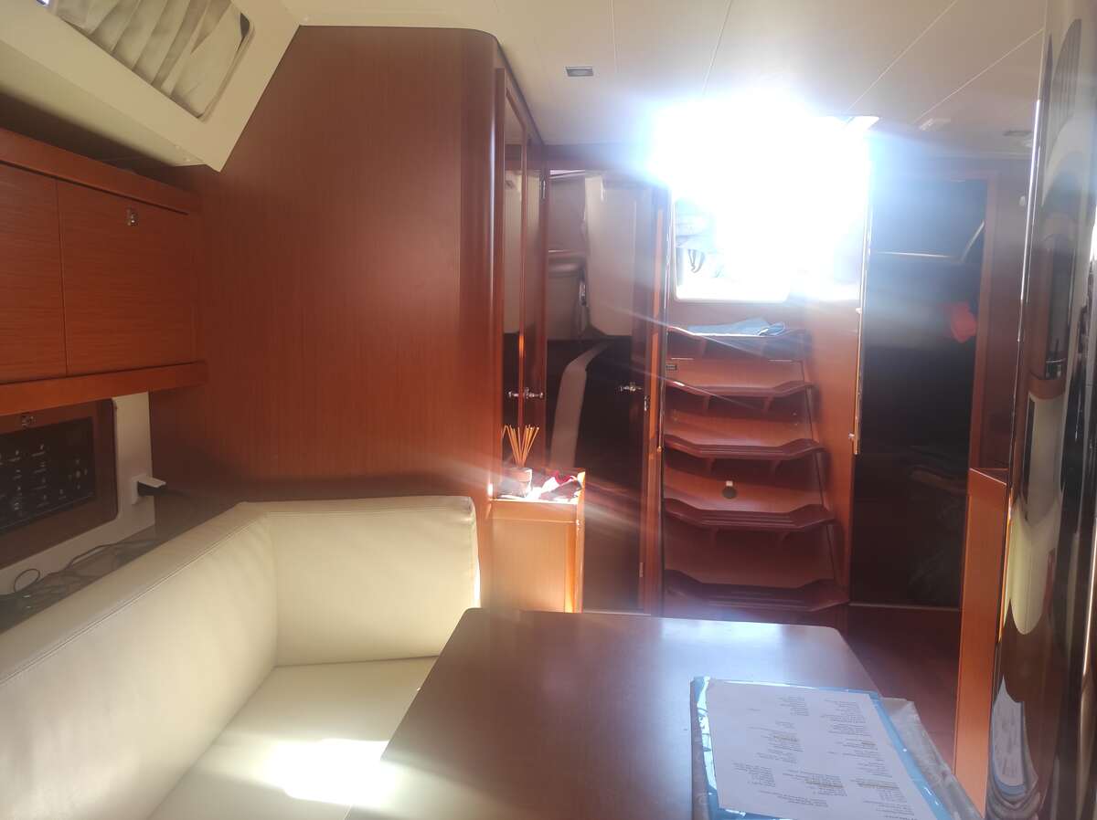 foto: 34 Beneteau Oceanis 41