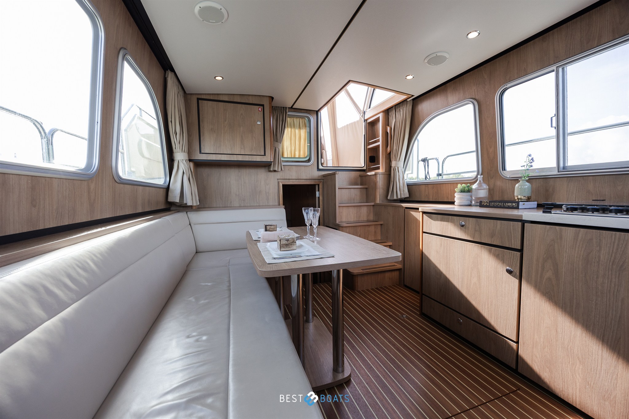 foto: 21 Linssen Grand Sturdy 35.0 AC