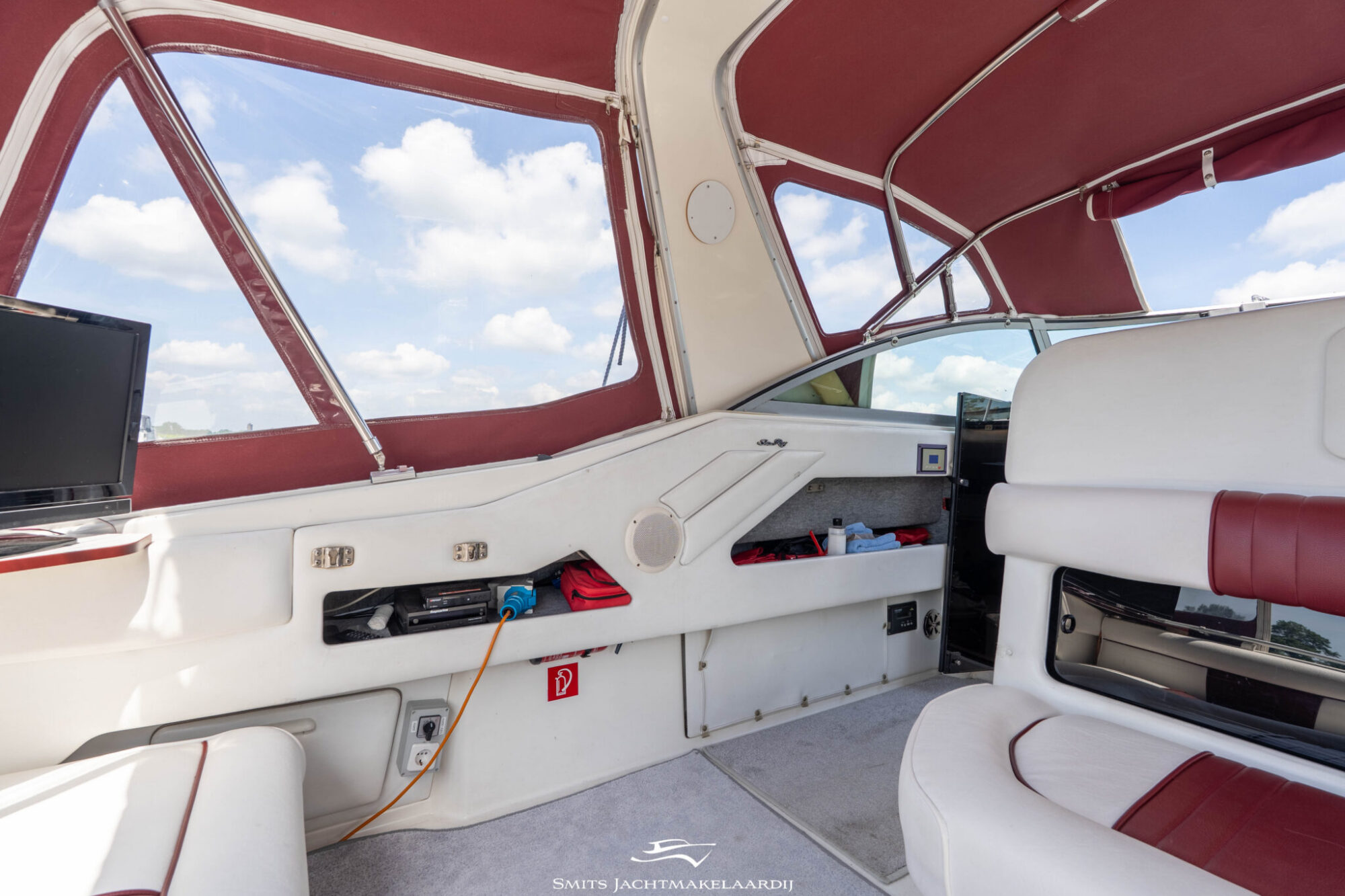 foto: 13 Sea Ray Sea Ray 370 Express Cruiser