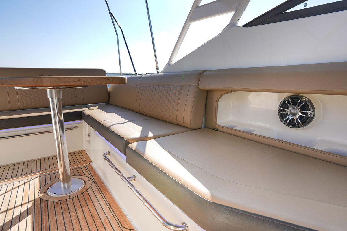 foto: 22 Sea Ray Sundancer 290