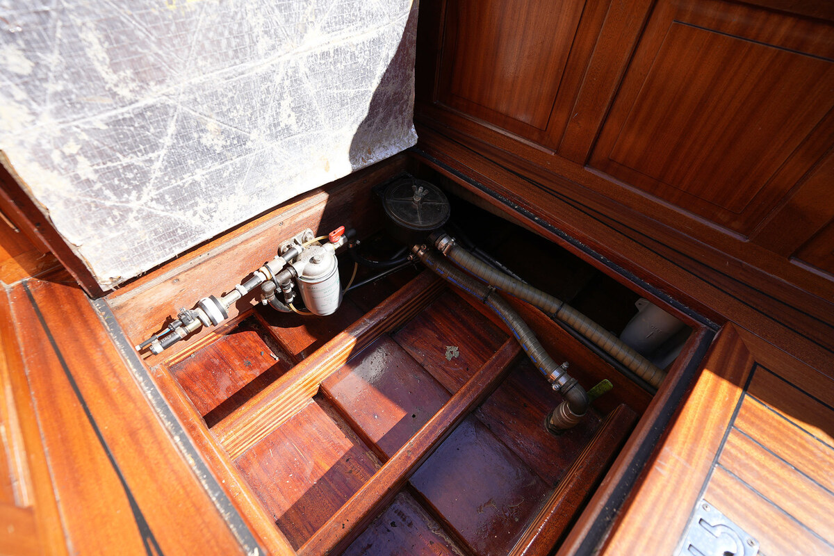 foto: 16 Rapsody 29 OC-F Oyster White Limited Edition