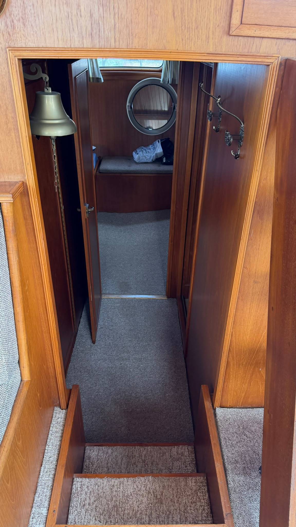 foto: 7 Van Der Valk 1300 Fly Bridge