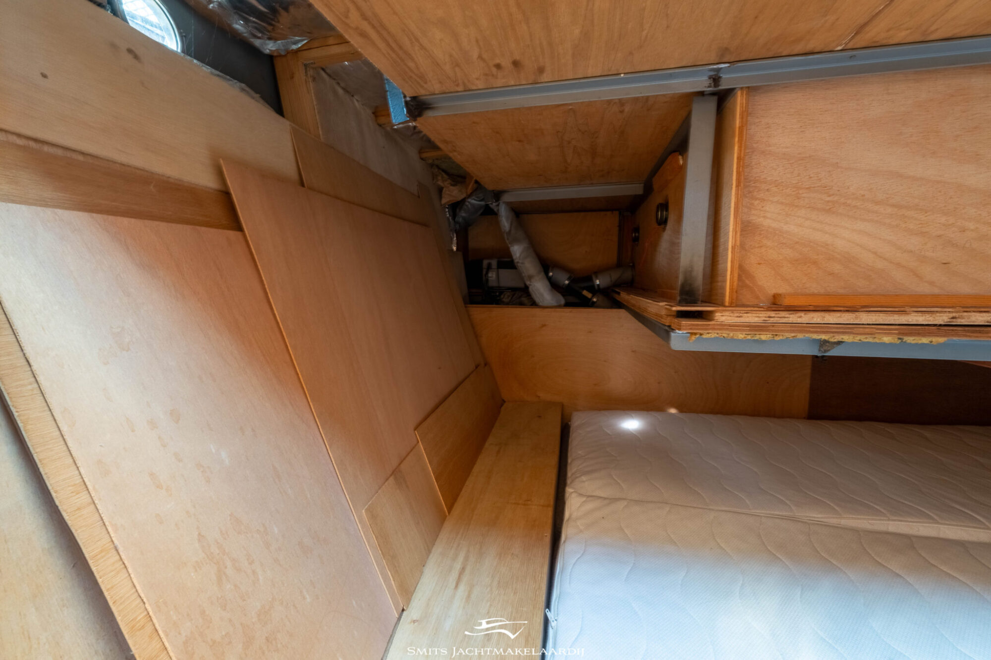 foto: 29 Barkas Barkas 10.20 OK