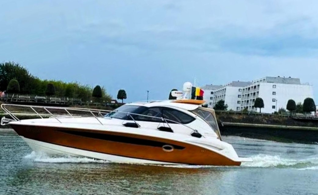 foto: 11 Galeon 325 HT