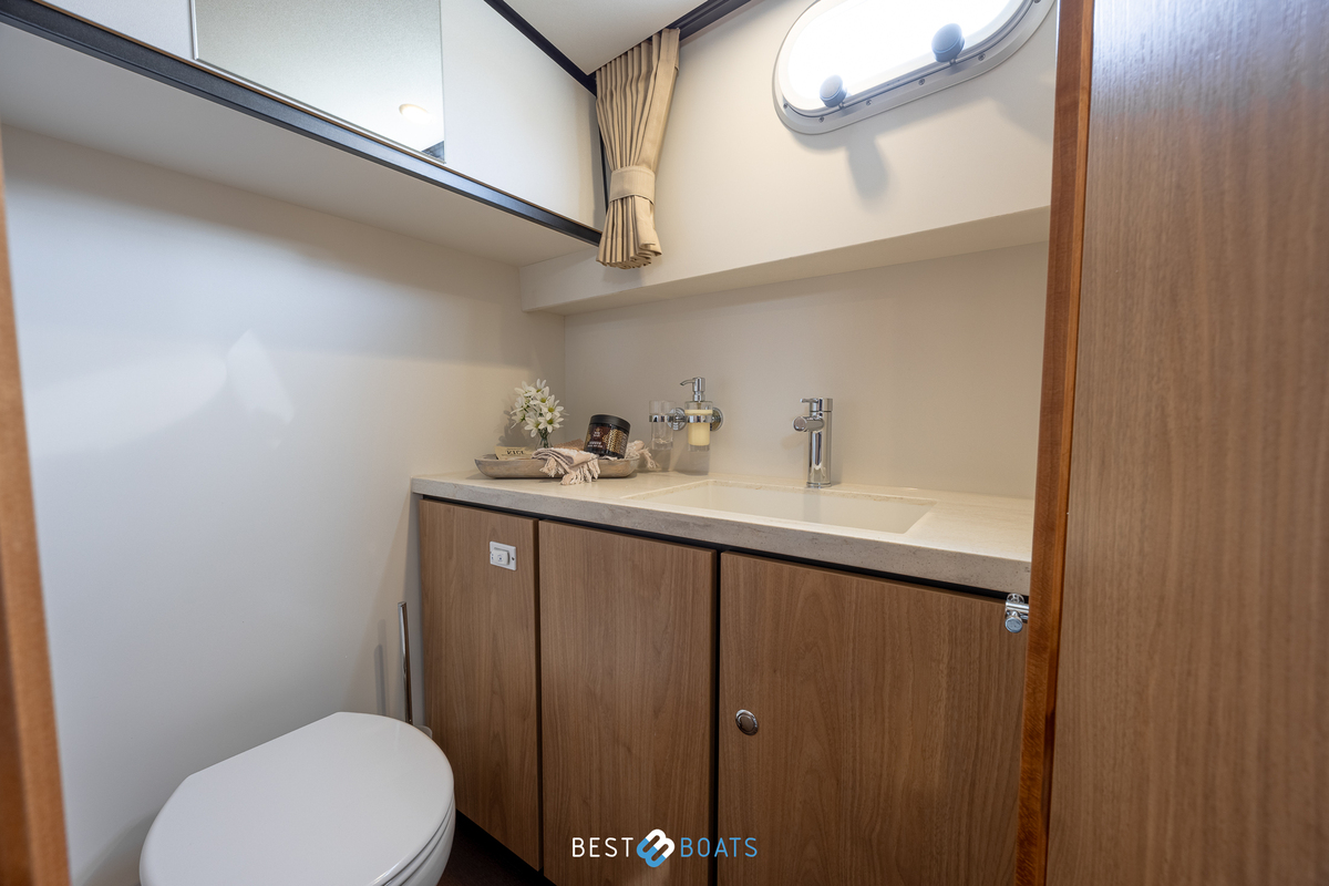 foto: 12 Linssen Grand Sturdy 30.0 Sedan Intero