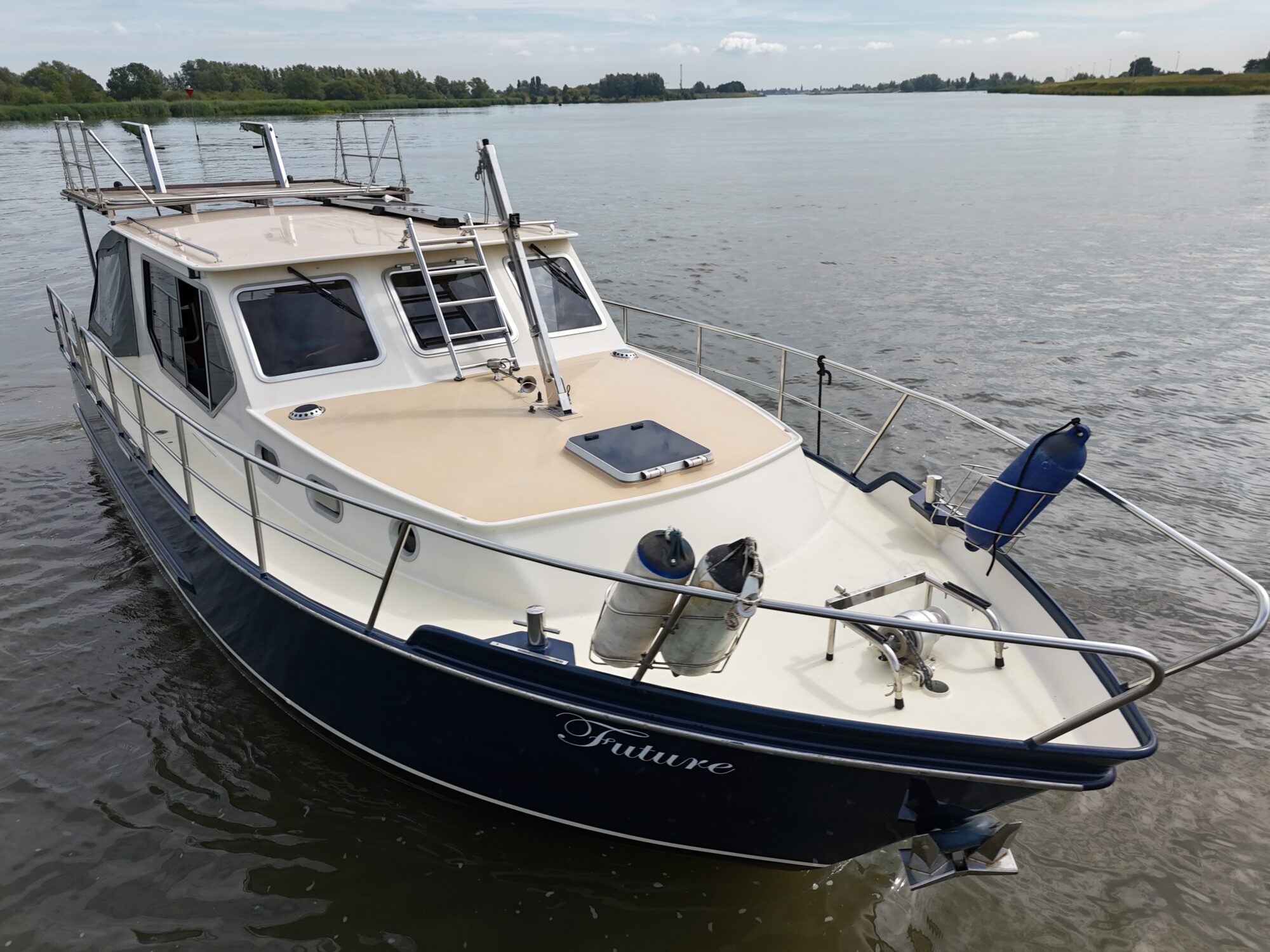 foto: 24 Bach Bach Yacht 10.50 OK
