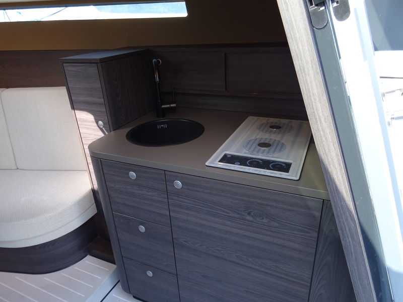 foto: 16 Zinder 990 Hybrid