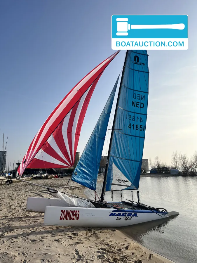 foto: 14 Nacra 570 mk1