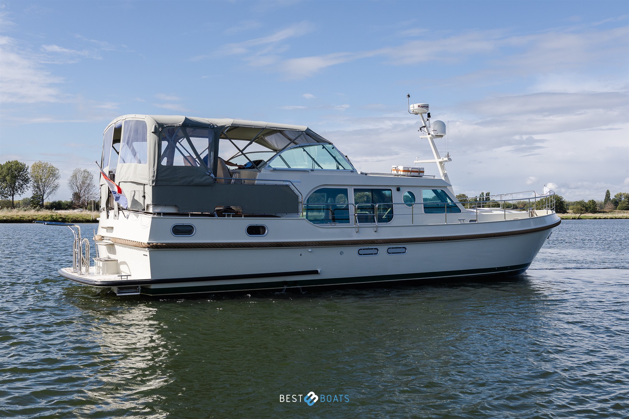 foto: 40 Linssen Grand Sturdy 45.9 AC Twin