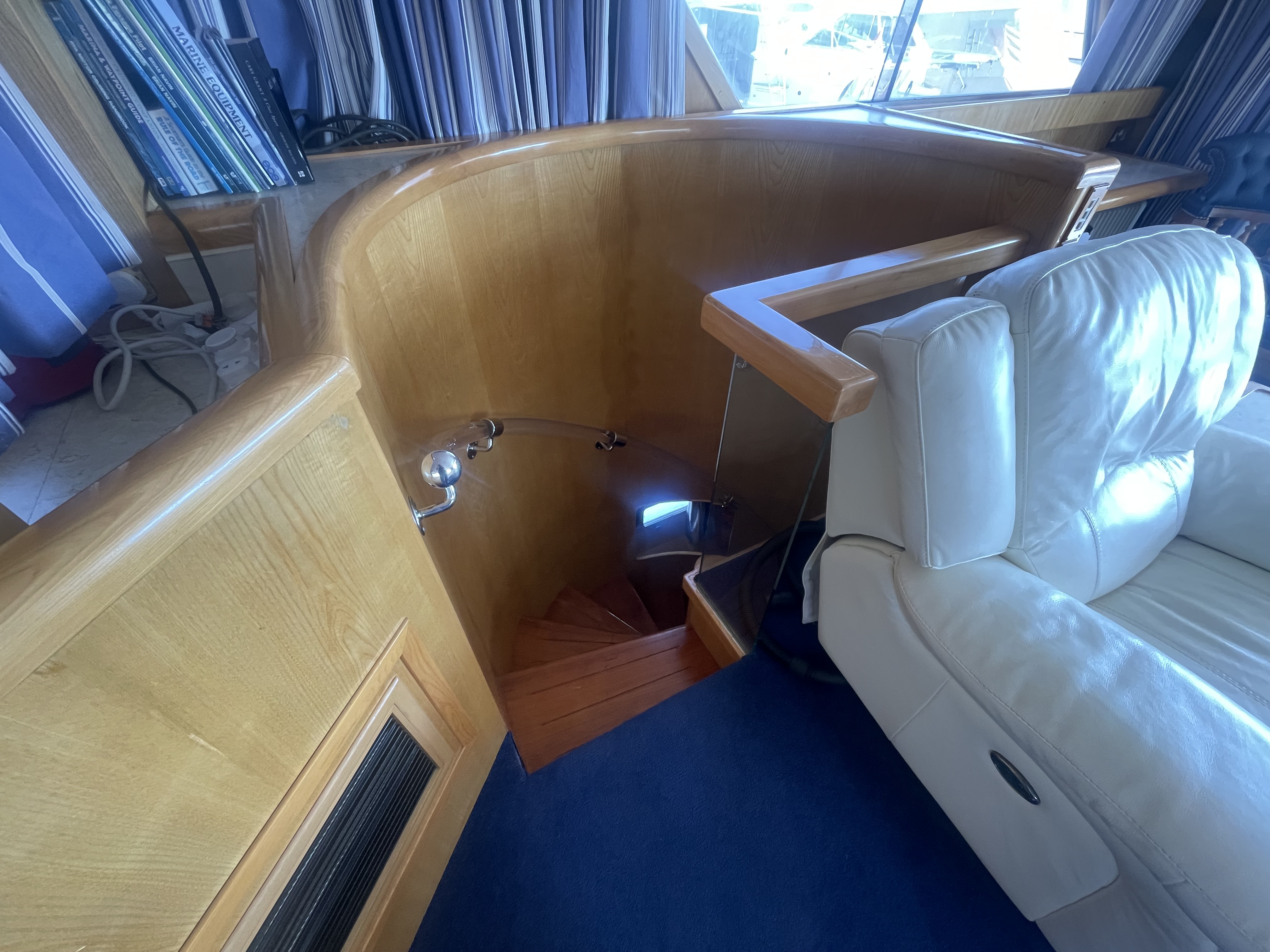 foto: 12 Trader 75 Signature