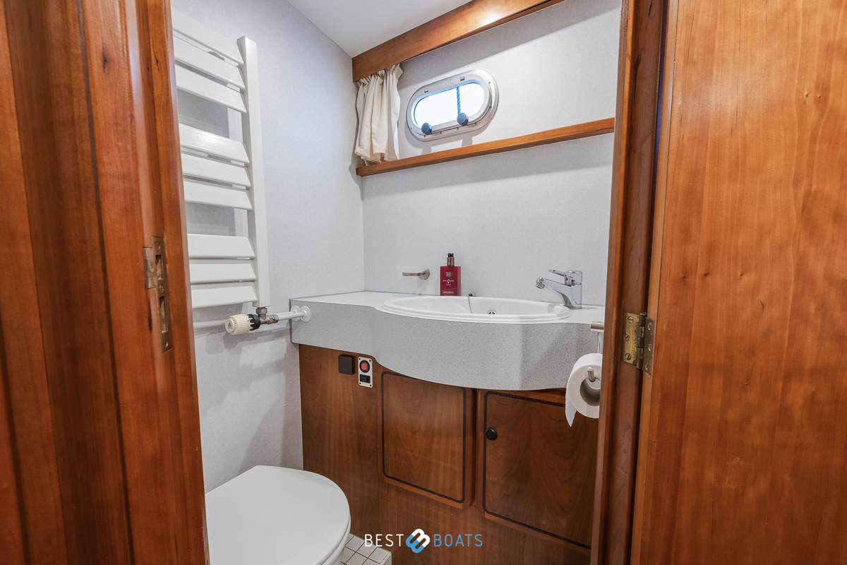 foto: 22 Linssen Grand Sturdy 410 AC Gold