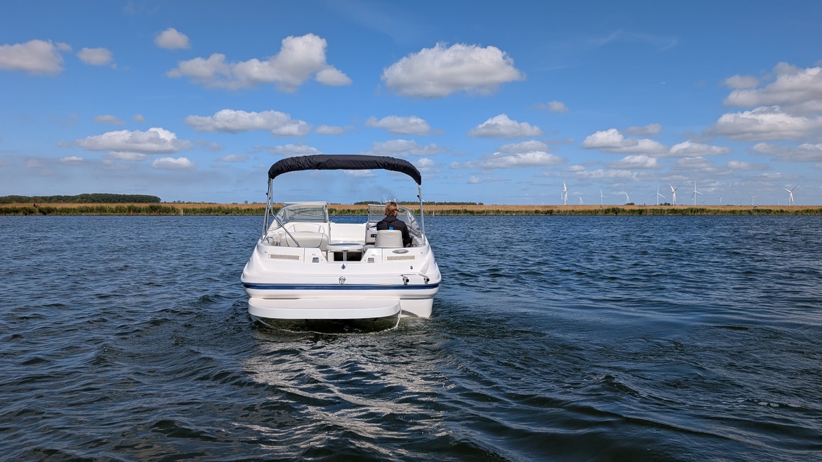 foto: 14 Bayliner 219 SD