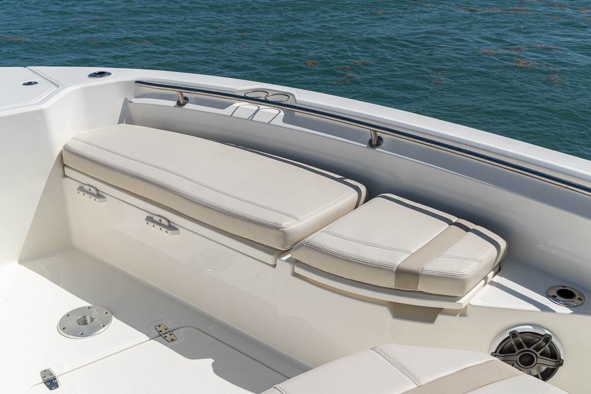 foto: 16 Boston Whaler 280 Dauntless