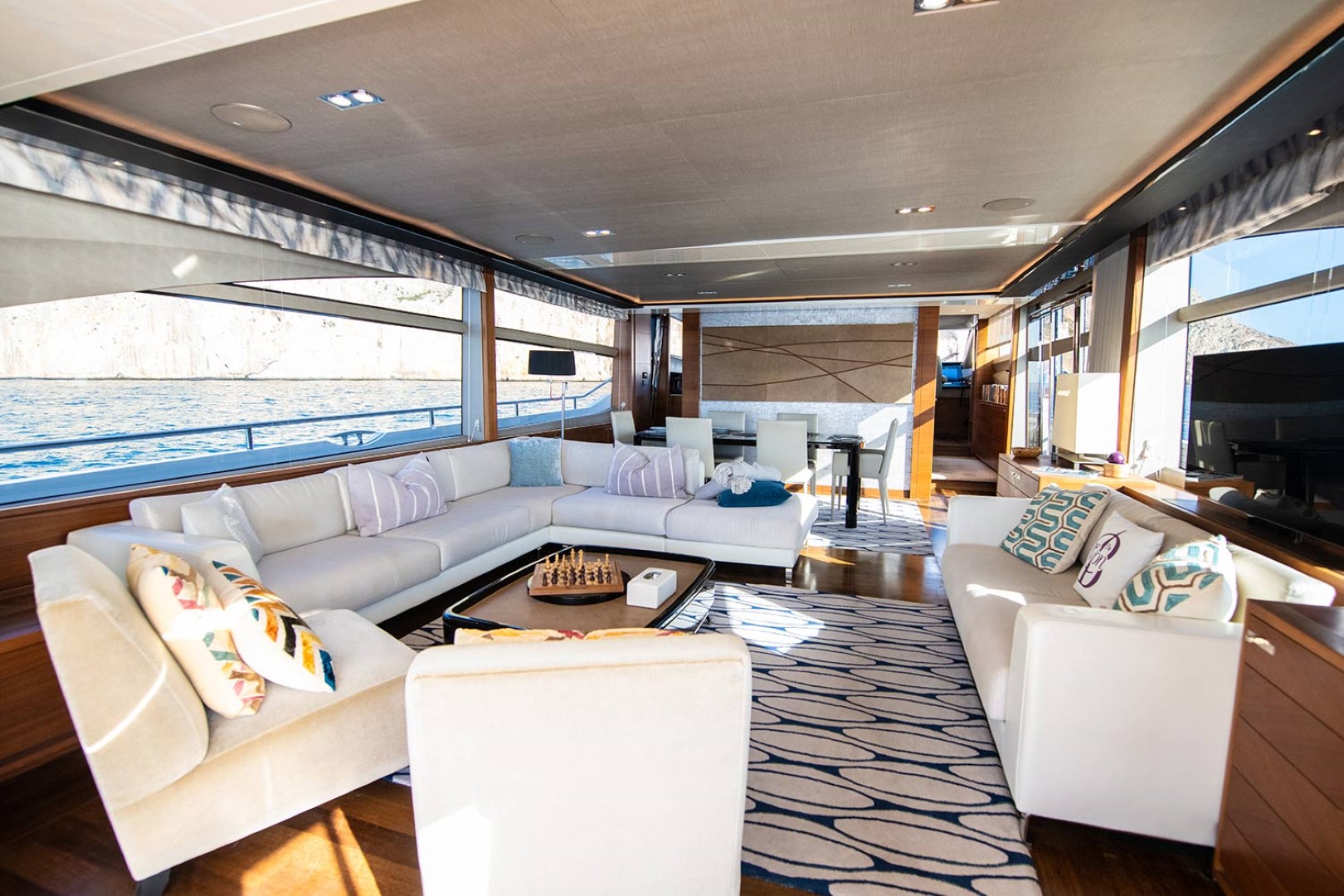 foto: 12 Princess 88 Yacht