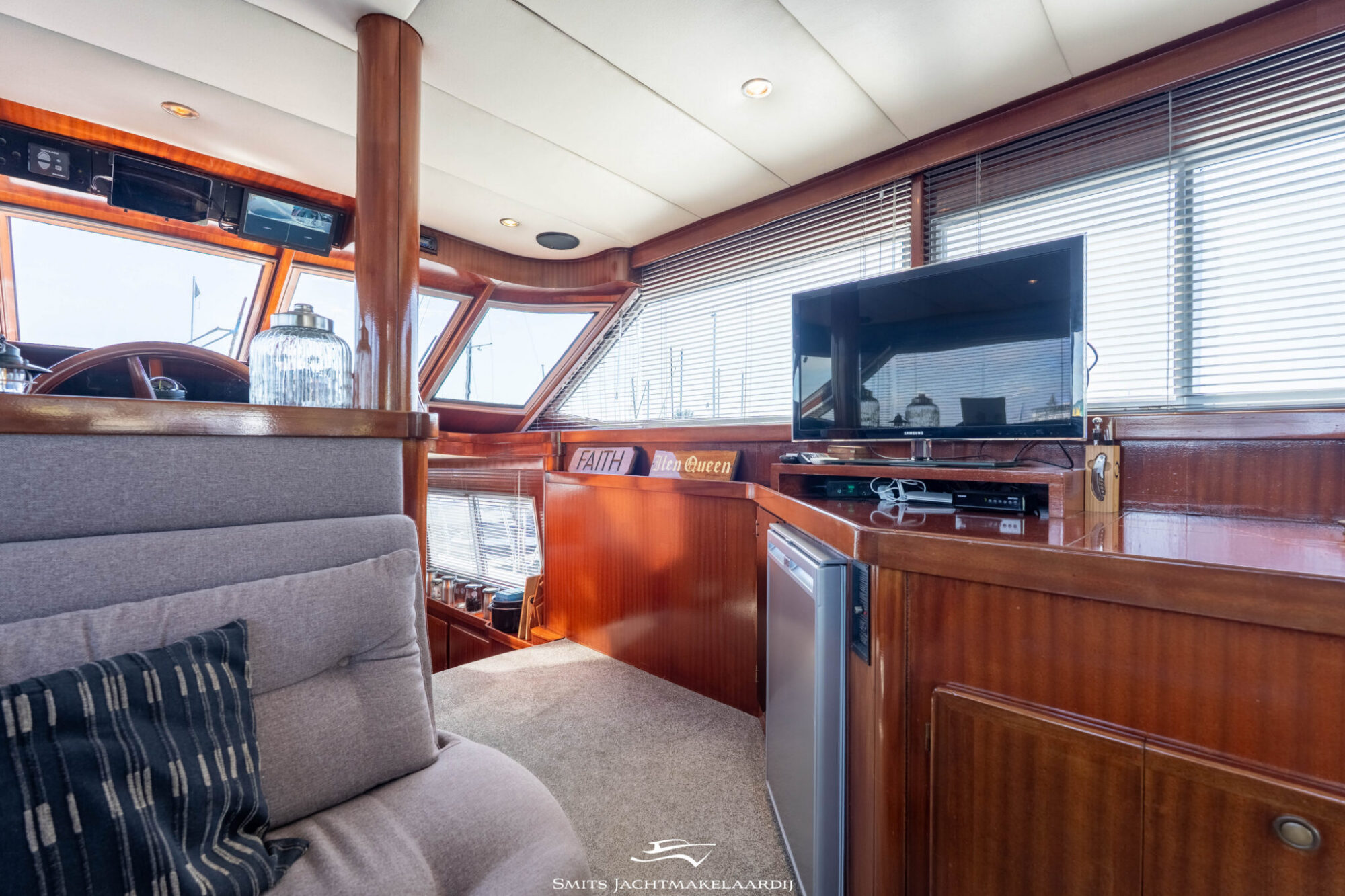 foto: 34 Van der Valk Valk Vitesse 54 Stabilizers