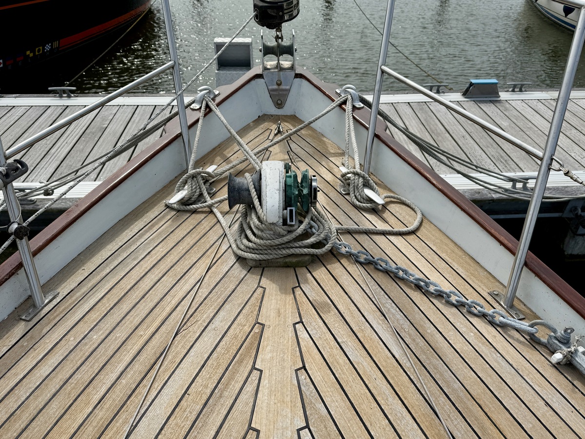 foto: 30 Tradewind 33