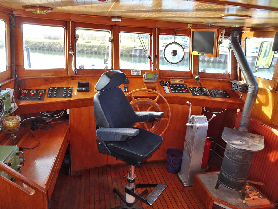 foto: 50 ex Rijkswaterstaat / Varend Woonschip 23.23, CBB Rijn