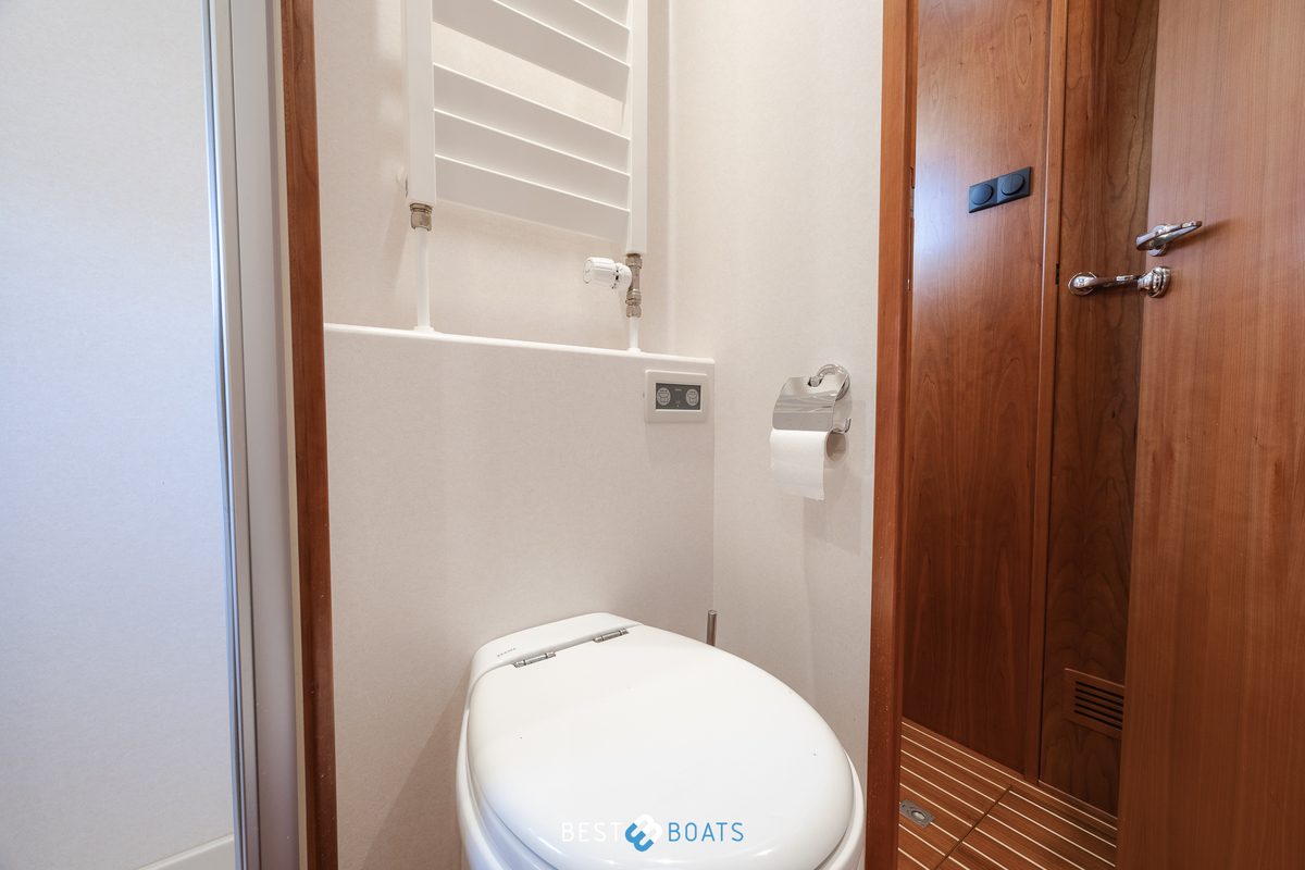 foto: 14 Linssen Grand Sturdy 500 Variotop MKII