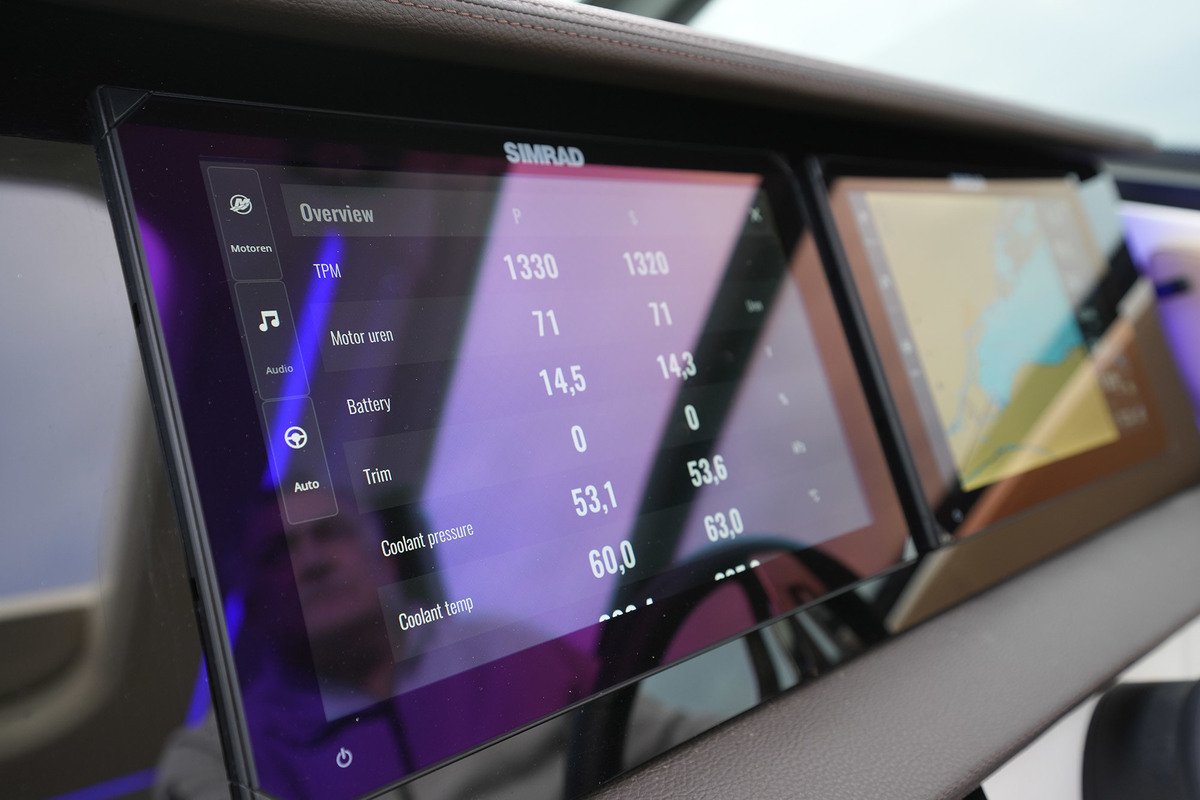 foto: 24 Sea Ray Sundancer 320