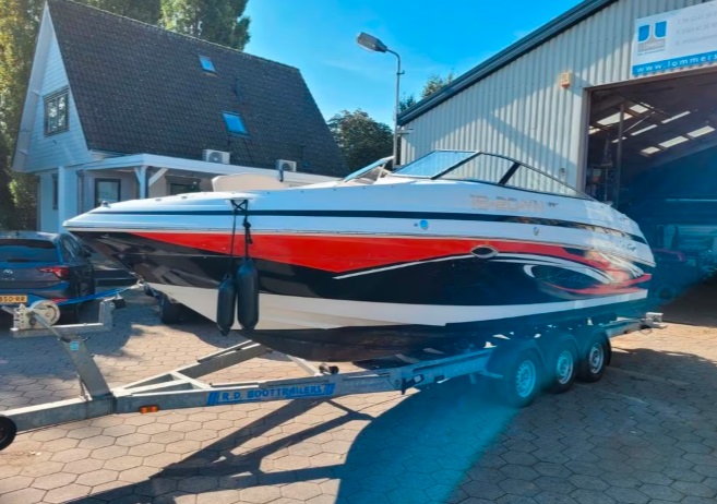 foto: 6 Cris craft  240