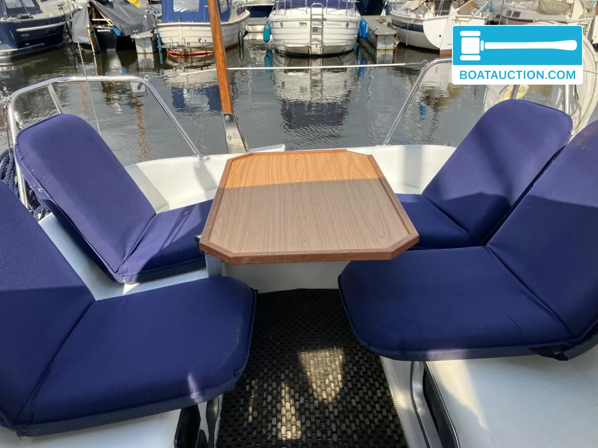 foto: 5 Jeanneau Fantasia 27