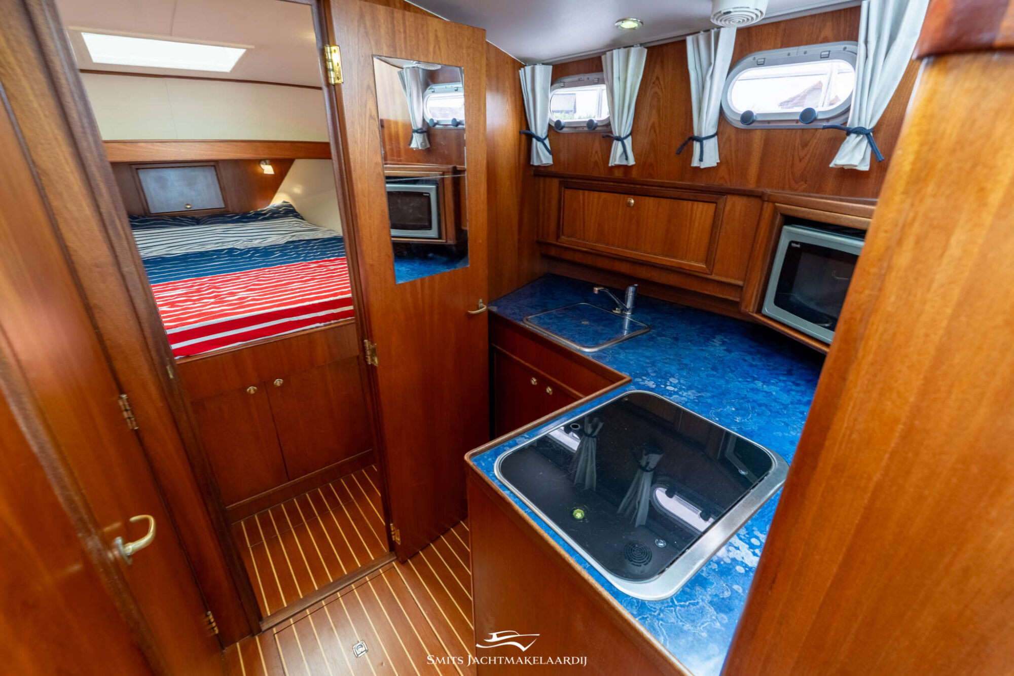 foto: 7 Bach Bach Yacht 35 OK