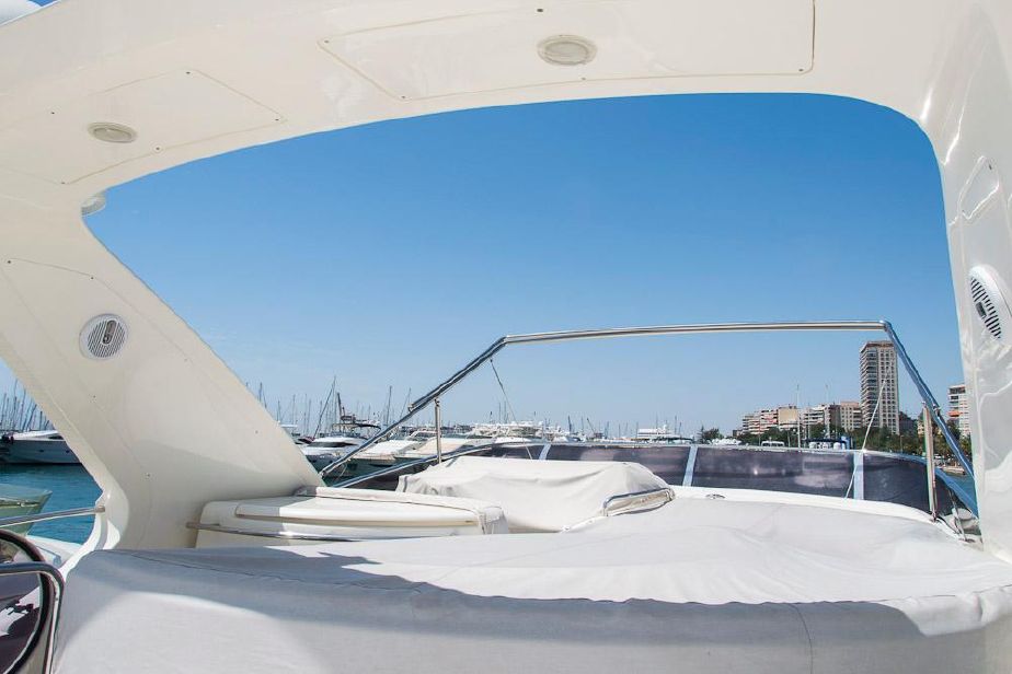 foto: 10 Azimut 55