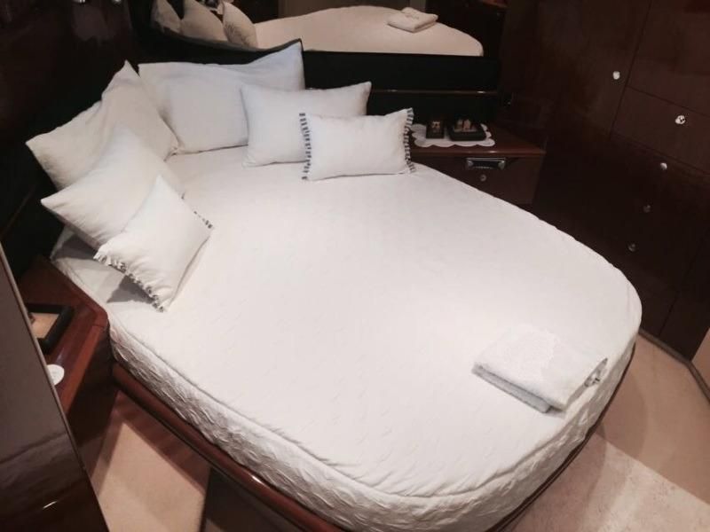 foto: 12 Princess 65 Fly