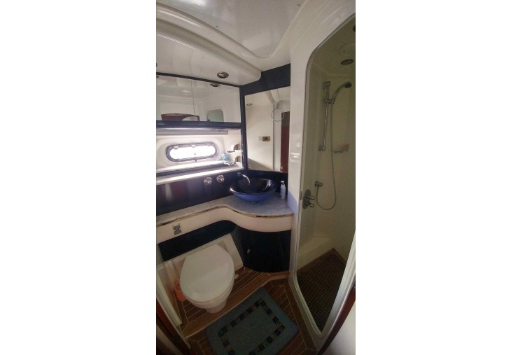 foto: 6 Sealine T 52