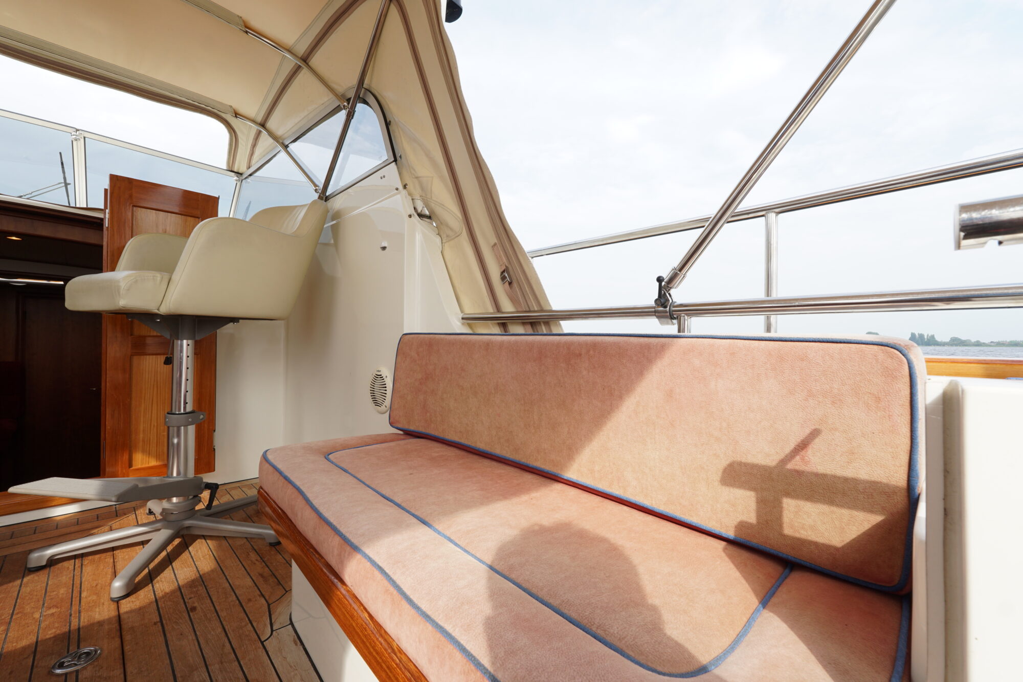 foto: 15 Tryvia Tryvia 1100 OK Cabrio Spiegeldeur