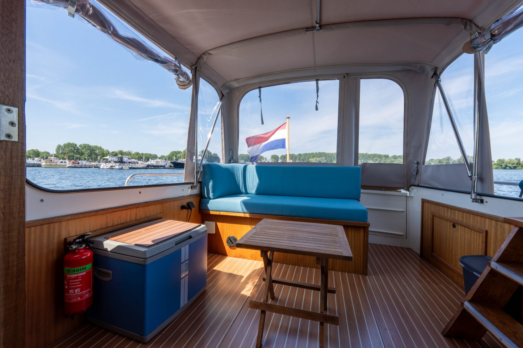 foto: 17 Bege Bege 1000 OK Spiegeldeur