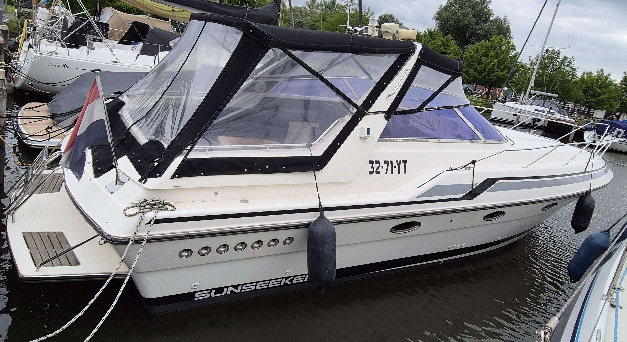 foto: 16 Sunseeker 38 Martinique
